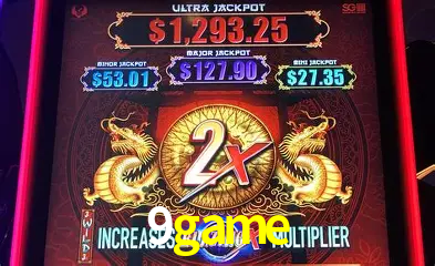 A Ascensão dos Esportes Eletrônicos: Um Novo Paradigma no Entretenimento